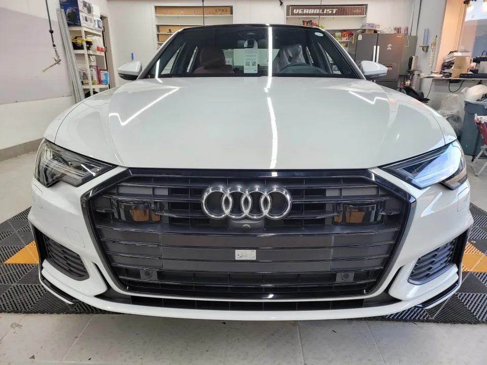 Audi A6のガラスコーティング事例|費用目安と仕上がり 施工写真 1-3