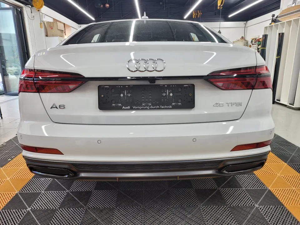 Audi A6のガラスコーティング事例|費用目安と仕上がり 施工写真 3-3