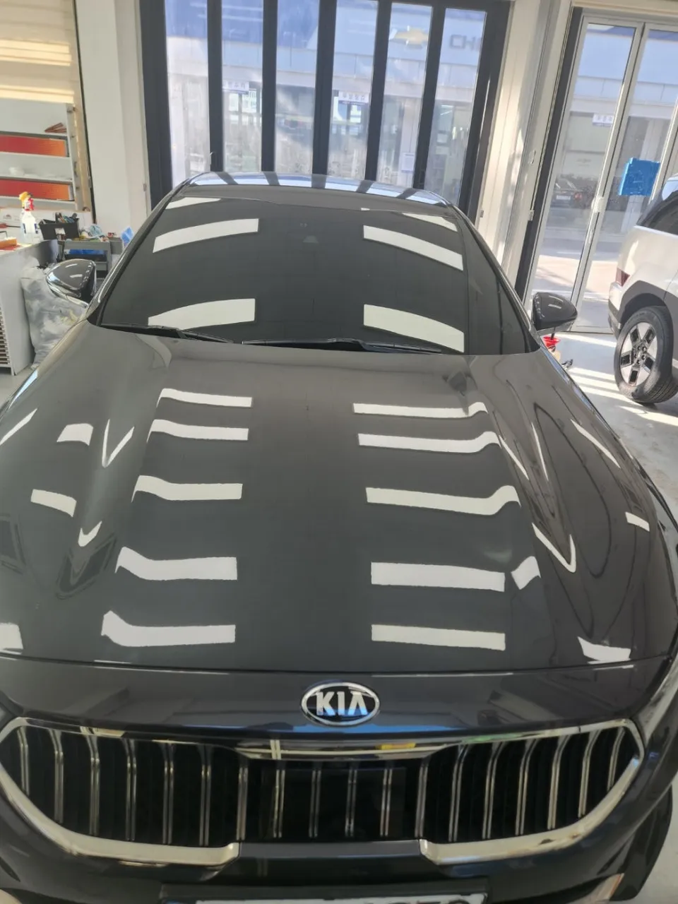 Kia K7のカーフィルム施工事例|費用目安・仕上がり 施工写真 1-3
