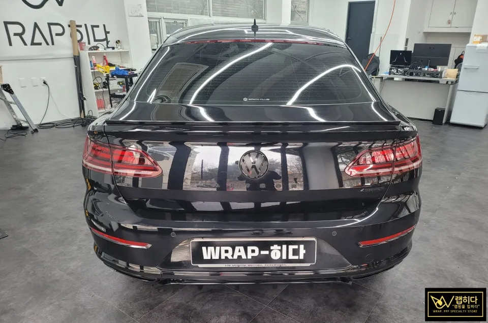 Volkswagen Arteonのカーラッピング事例 施工写真 3-2