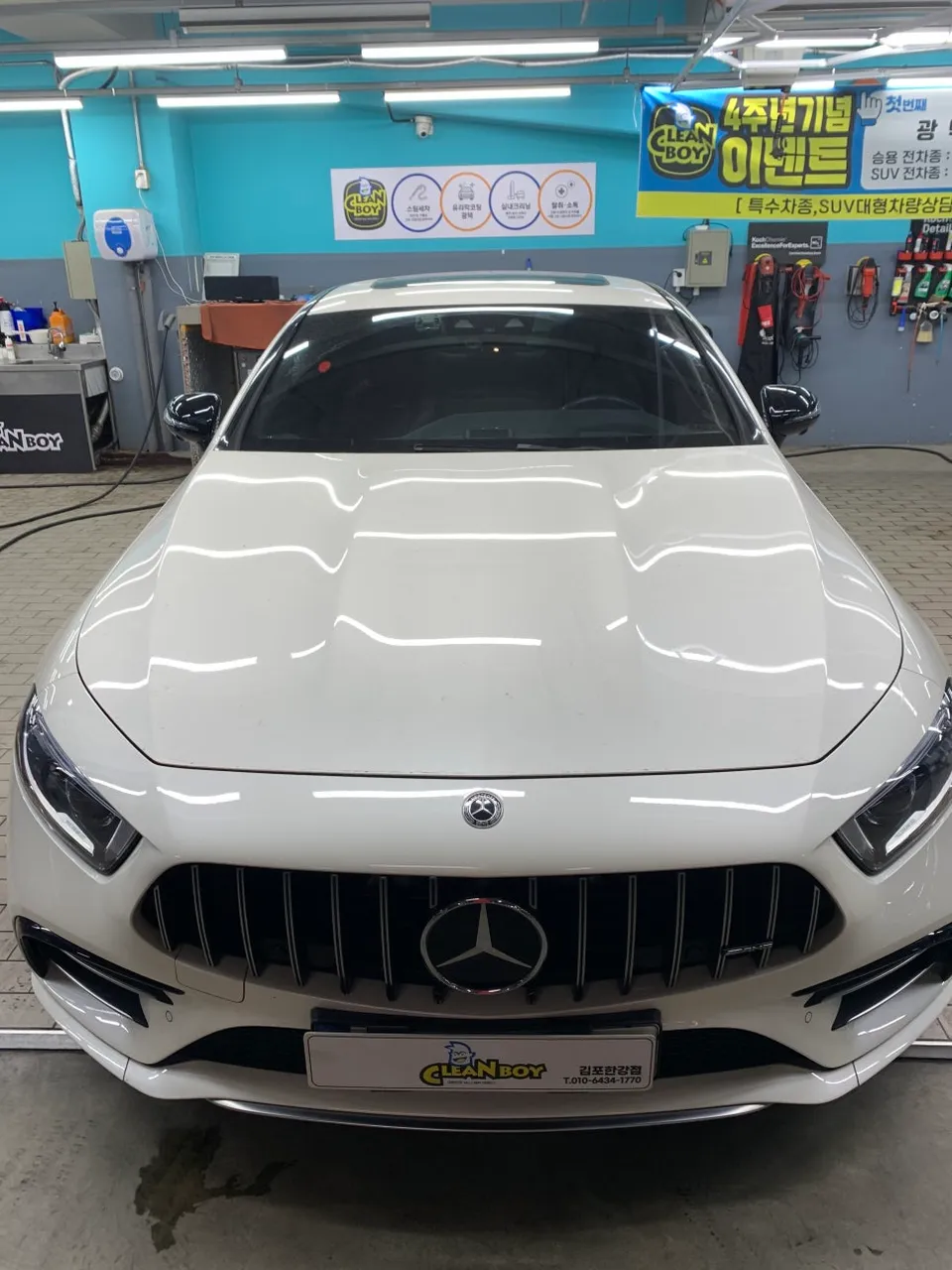 Mercedes-Benz CLS Interior Detailing Review — Deep Clean Results