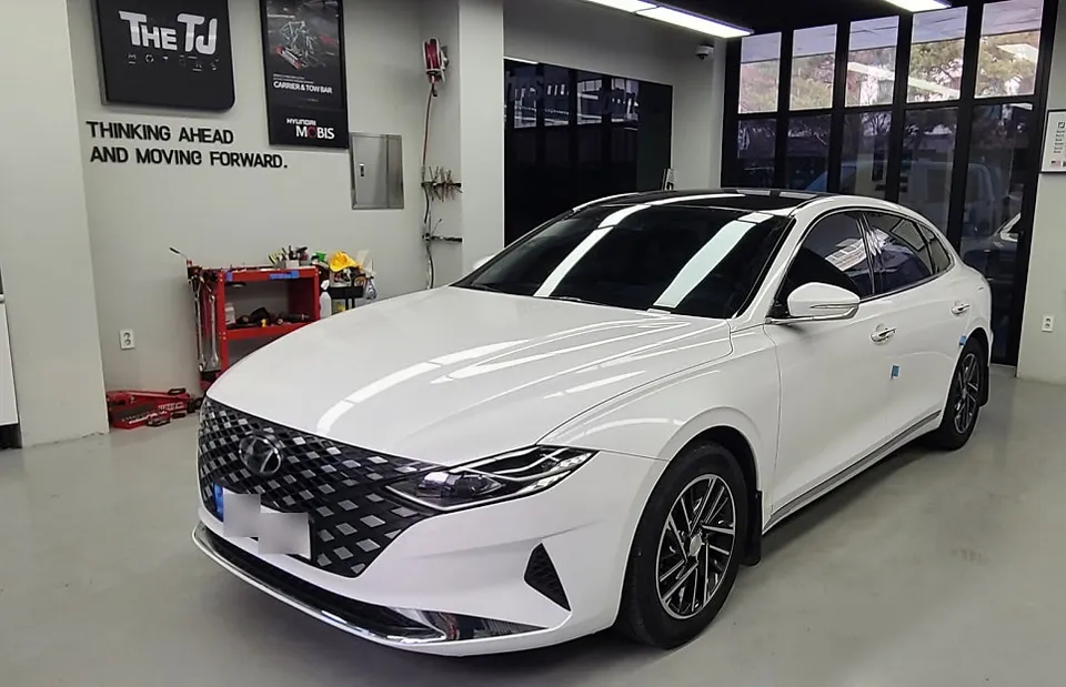Hyundai Grandeur IG surround view camera installation result