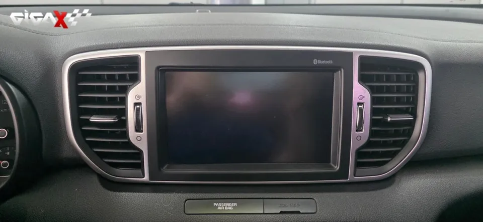 Kia Sportage QLのAndroid Auto・CarPlay取付事例 施工写真 2