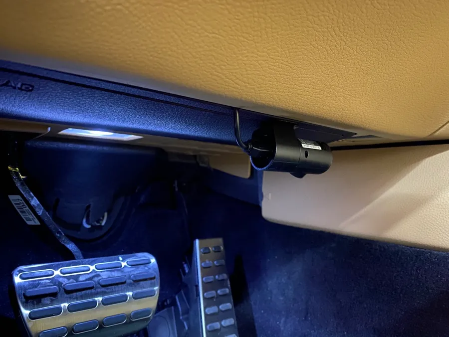 Kia K900 dash cam - Kia K900 Dash Cam Installation Review photo 6