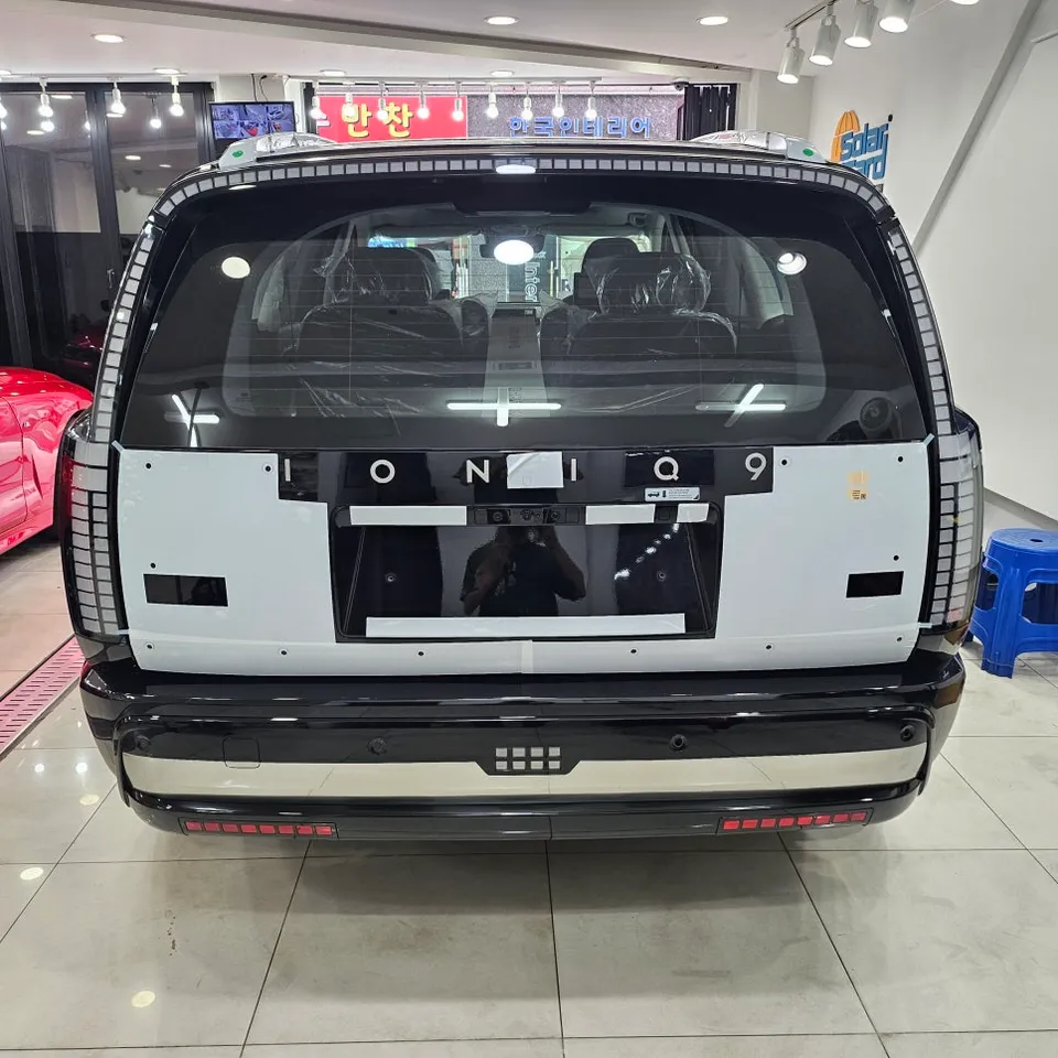 Hyundai IONIQ 9のPPF施工事例 施工写真 2-2