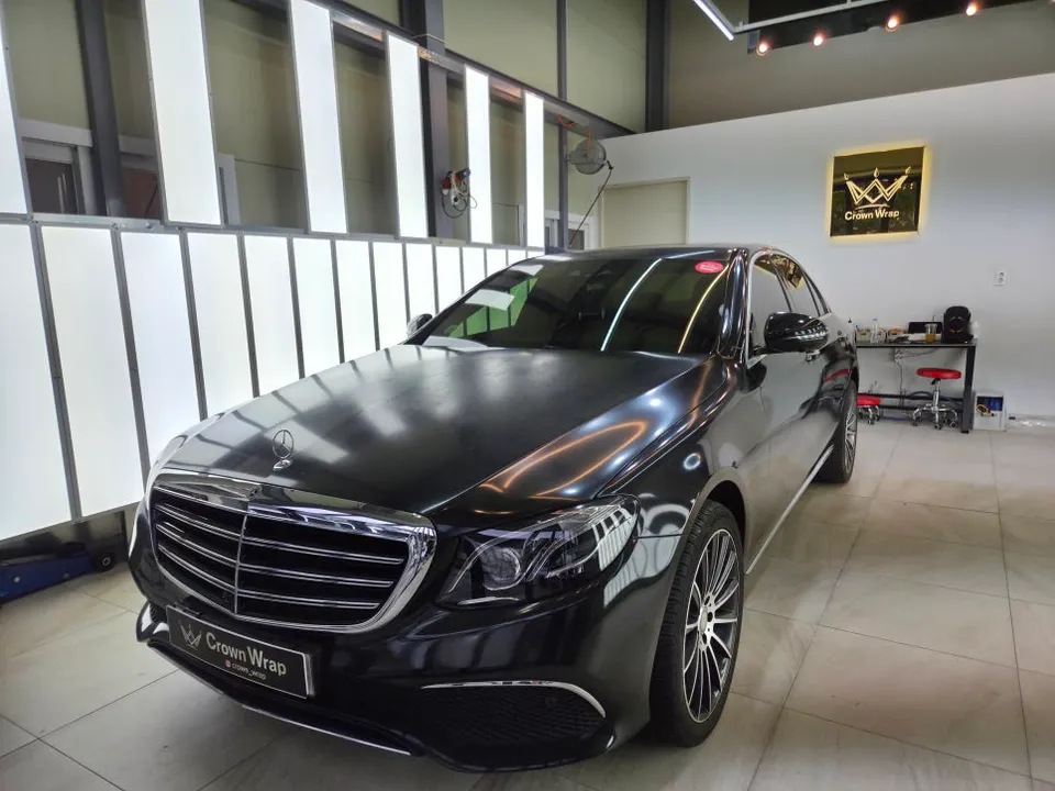 Mercedes-Benz Eクラス PPF施工事例|韓国での実例 施工写真 1-1