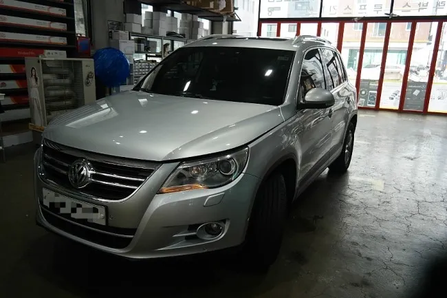 Volkswagen Tiguan Headlight Bulb Replacement Review