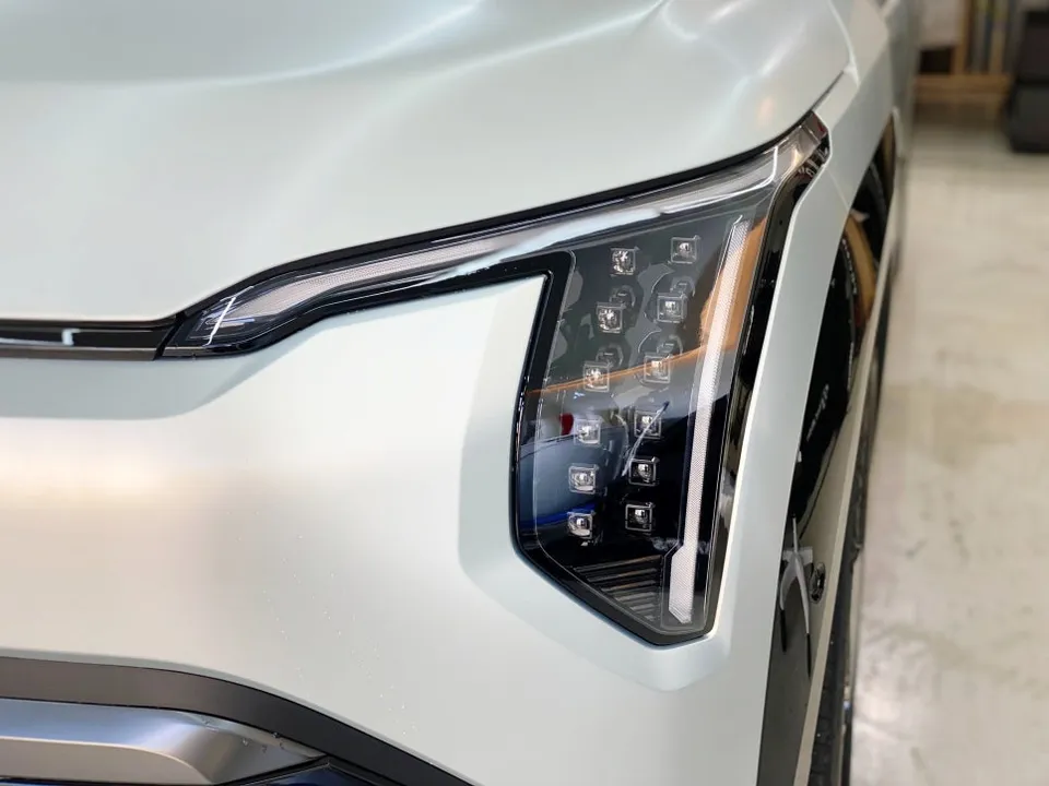 Kia EV3のPPF施工事例｜韓国での実例と費用目安 施工写真 2-3