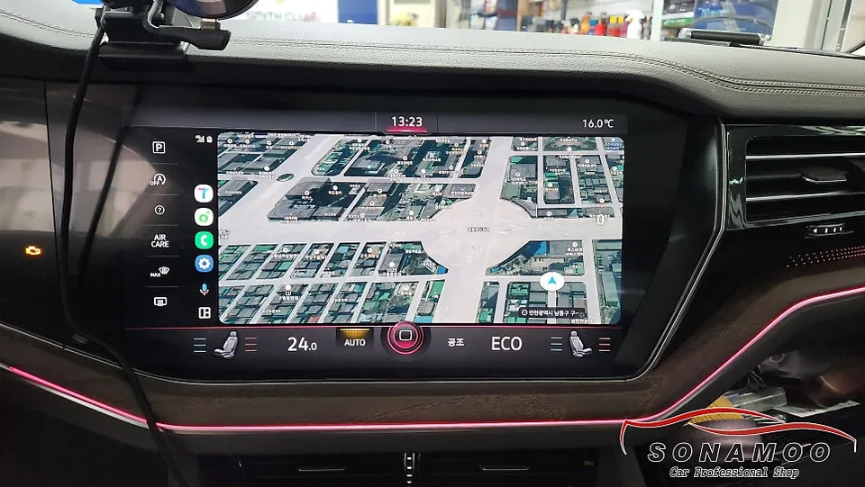 Volkswagen Touareg ambient lighting - Volkswagen Touareg Ambient Lighting Review — Cost & Results photo 3