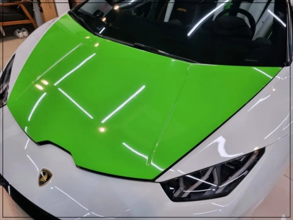 Lamborghiniのカーラッピング事例 施工写真 4-1