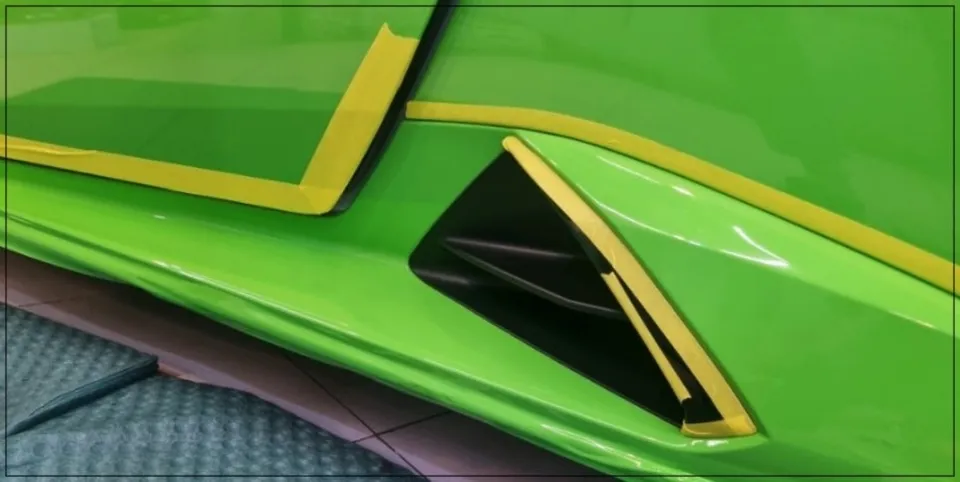 Lamborghiniのカーラッピング事例 施工写真 1-2