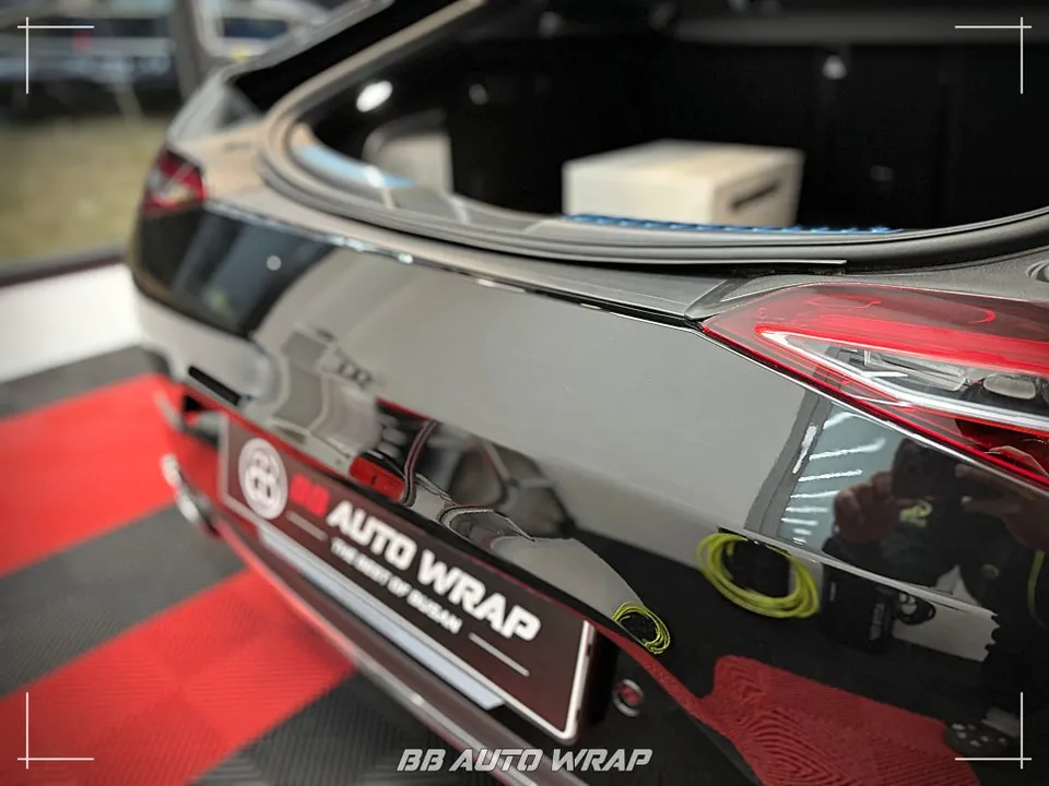 Mercedes-Benz AMG GT 43 PPF施工事例|費用目安・仕上がり 施工写真 1-3