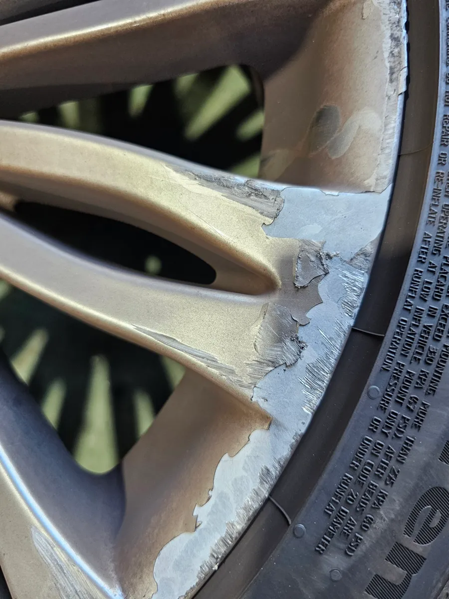 Mercedes-Benz S-Class Maybach wheel repair - Mercedes-Benz S-Class Maybach Wheel Repair Review - $4,000-$7,200 photo 3