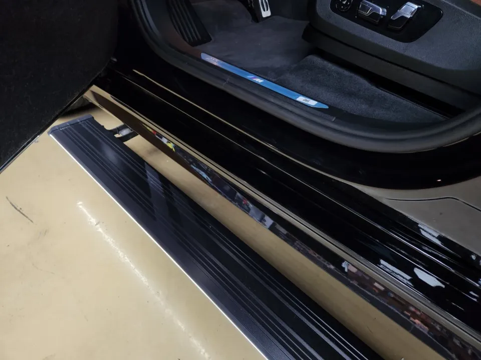 BMW X7 カーラッピング施工事例|費用目安・仕上がり 施工写真 2-2