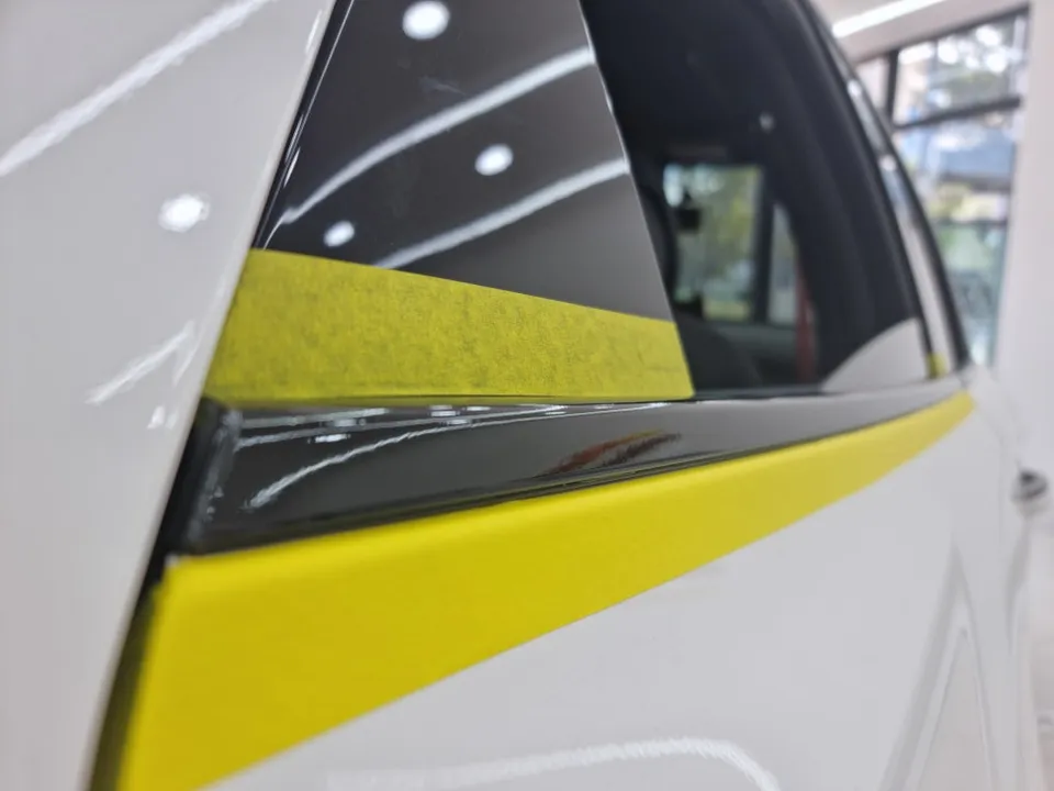 Genesis GV70 vinyl wrap - Genesis GV70 Vinyl Wrap Review: Chrome Delete photo 5