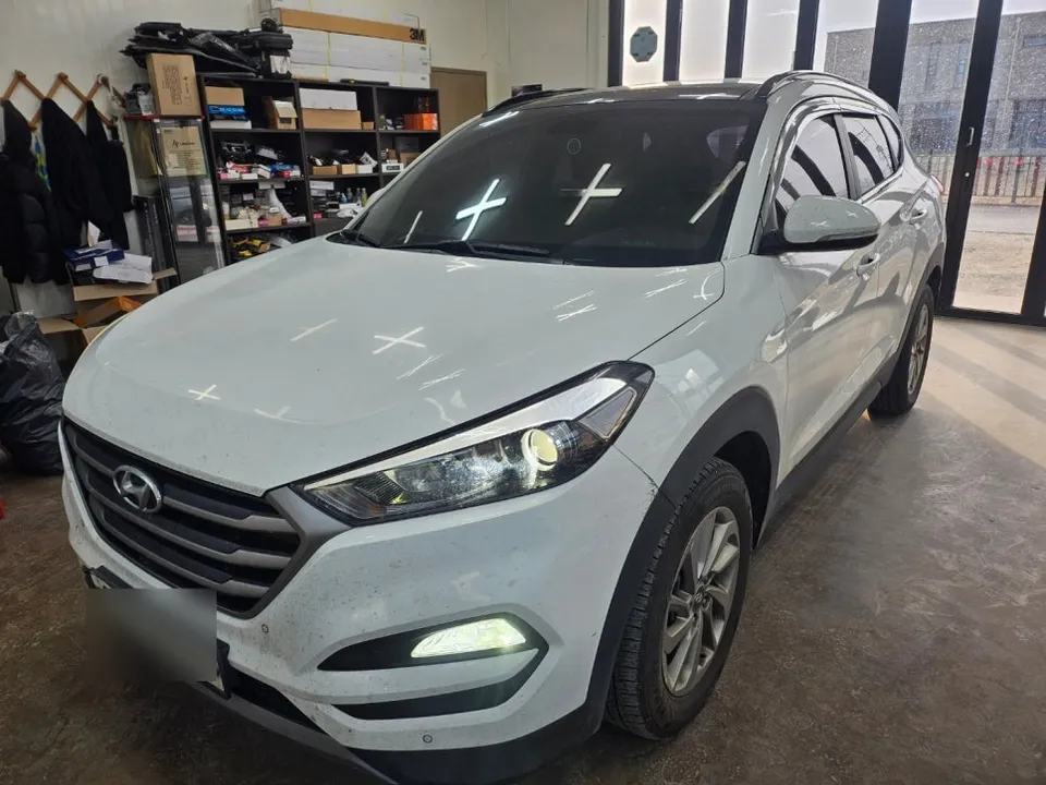 Hyundai Tucson oem options installation result