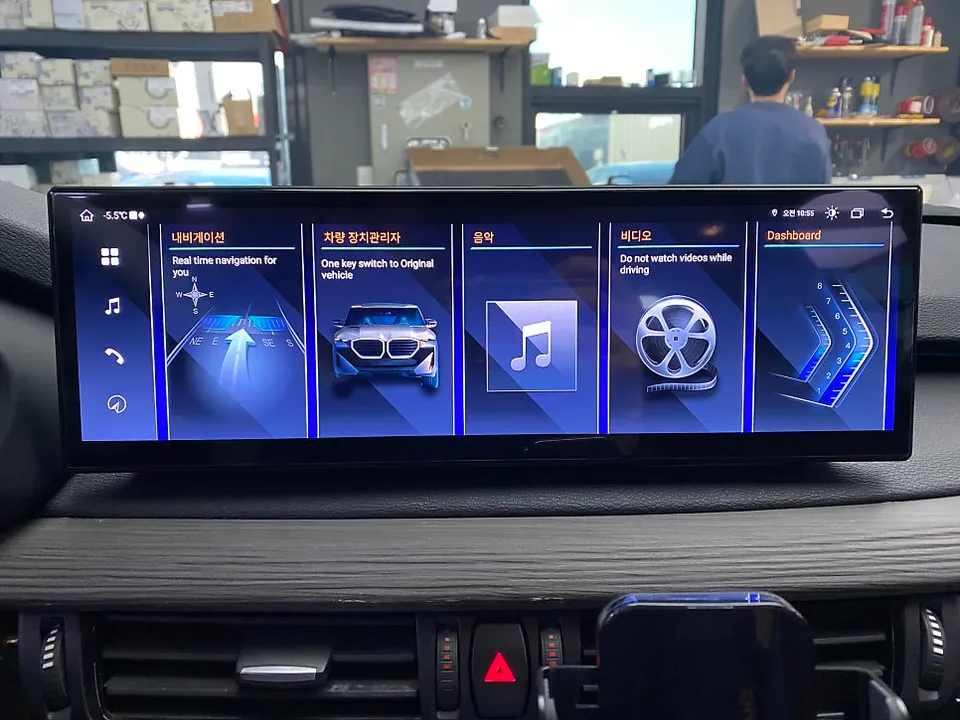 BMW X5 android head unit - BMW X5 Android Head Unit Review: 15-Inch All-in-One Installation photo 3