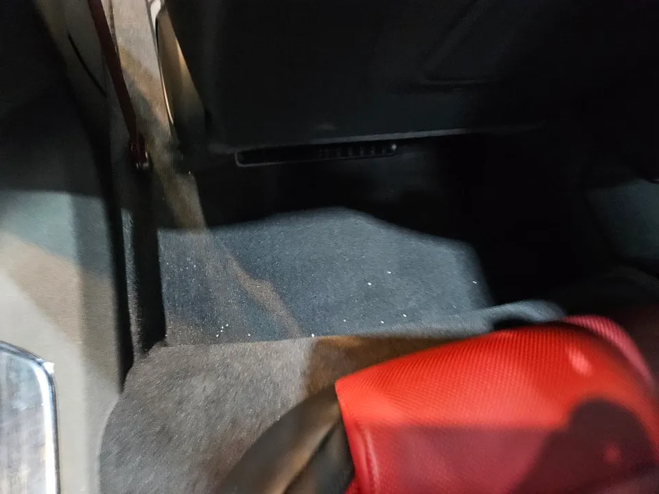 Porsche Taycan interior customization - Porsche Taycan Interior Customization Review photo 3