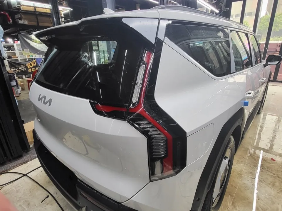 Kia EV9のPPF施工事例|費用目安と仕上がり 施工写真 2-1