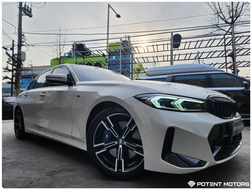 BMW 3 Series wheel repair - BMW 3 Series Wheel Repair Review: Gloss Black Refinish photo 4