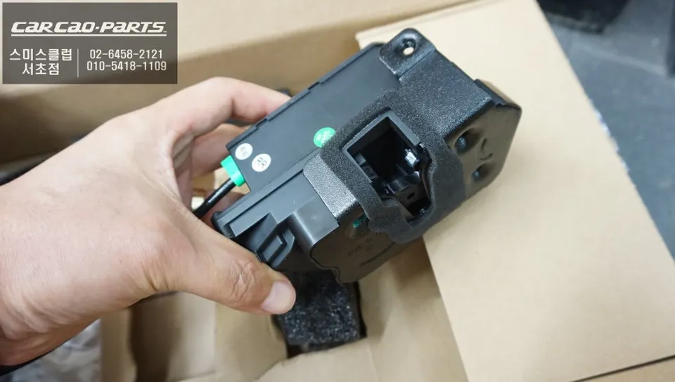 Audi A6 C8 Oem Options Installation Review — Cost photo 2