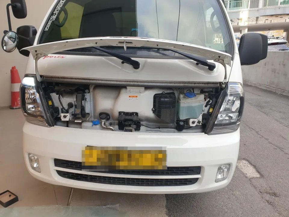 Kia Bongo 3 lighting upgrade - Kia Bongo 3 LED Lamp Upgrade Review photo 4