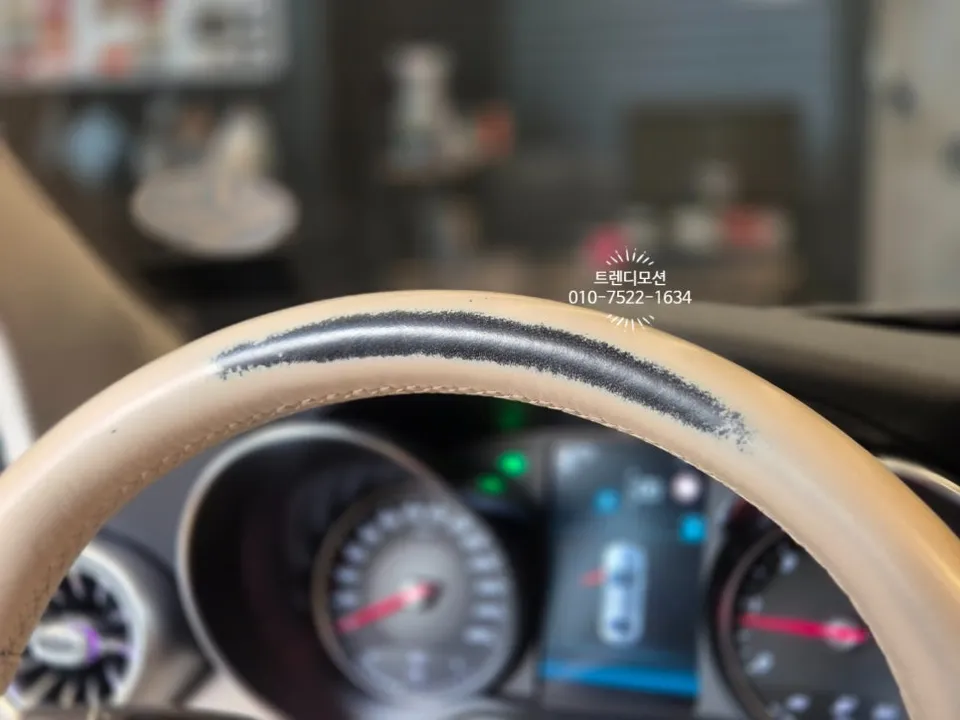 Mercedes-Benz C-Class steering wheel - Mercedes-Benz C-Class Steering Wheel Customization Review photo 5