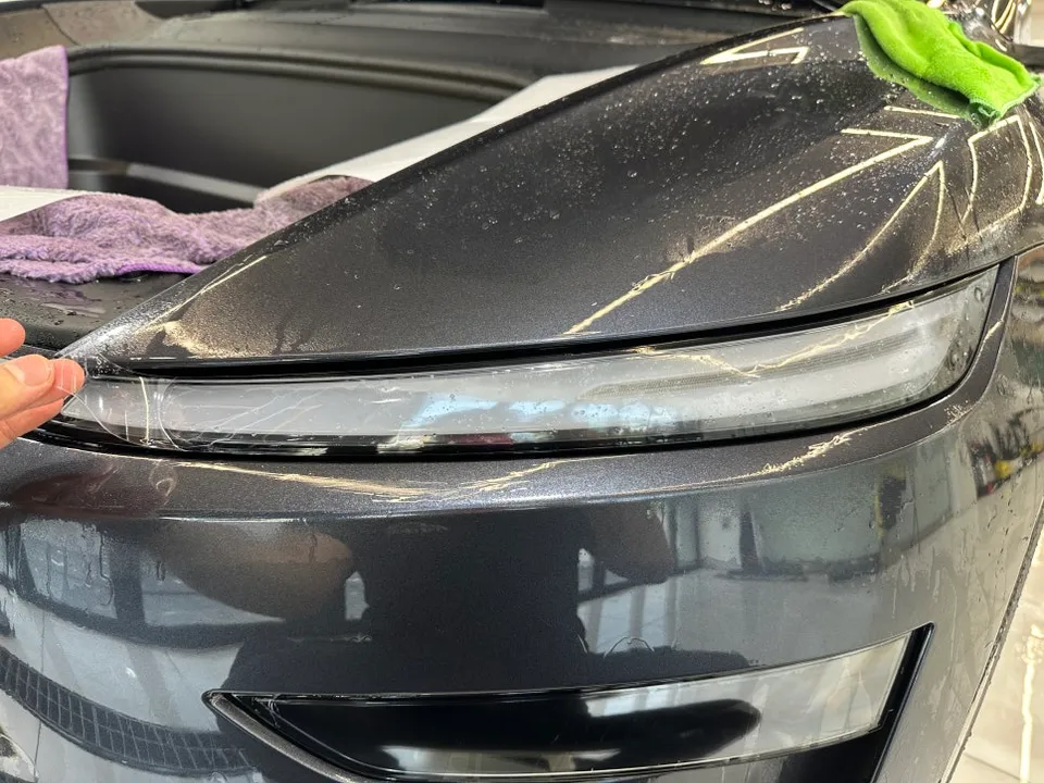 Tesla Model Y PPF施工事例|費用目安と仕上がり 施工写真 2-2