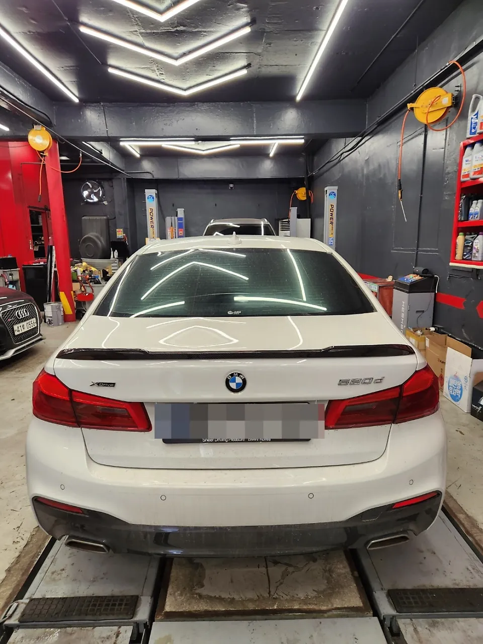 BMW 5 Series PPF施工事例｜韓国での実例紹介 施工写真 4-1