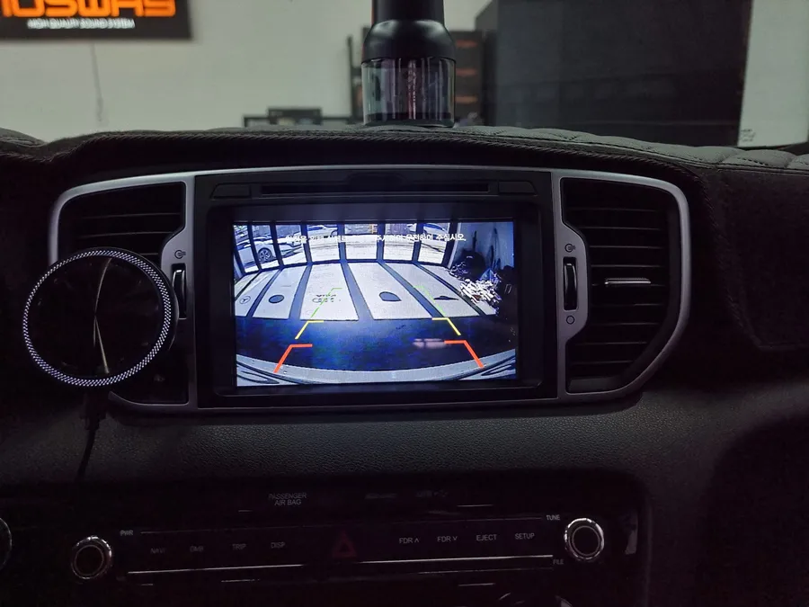 Kia Sportage QLのAndroid Auto・CarPlay取付事例 写真