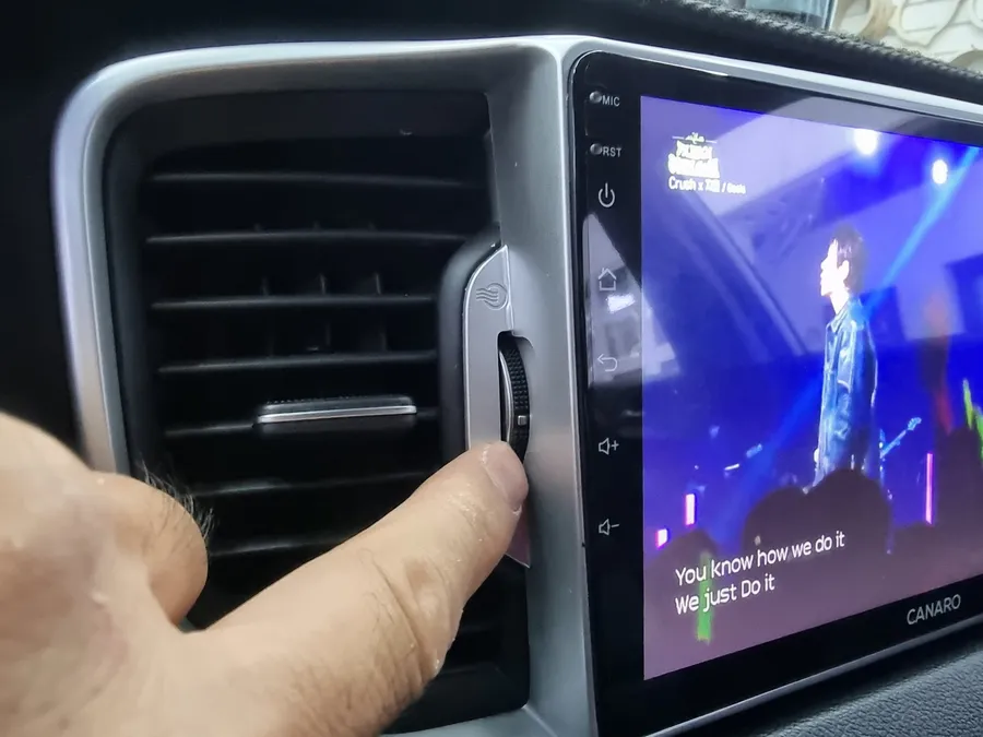 Kia Sportage QLのAndroid Auto・CarPlay取付事例 施工写真 2-2