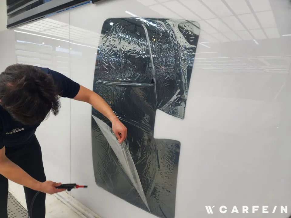 Tesla Model Yのカーフィルム施工事例|費用目安・仕上がり 施工写真 3-2