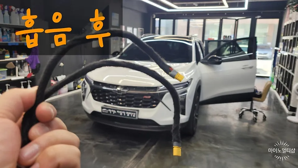 Chevrolet Trax Crossoverのドライブレコーダー取付事例 施工写真 1-2