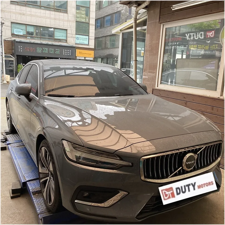 Volvo S60 Wheel Repair Review: 3mm Deep Scratch Restoration