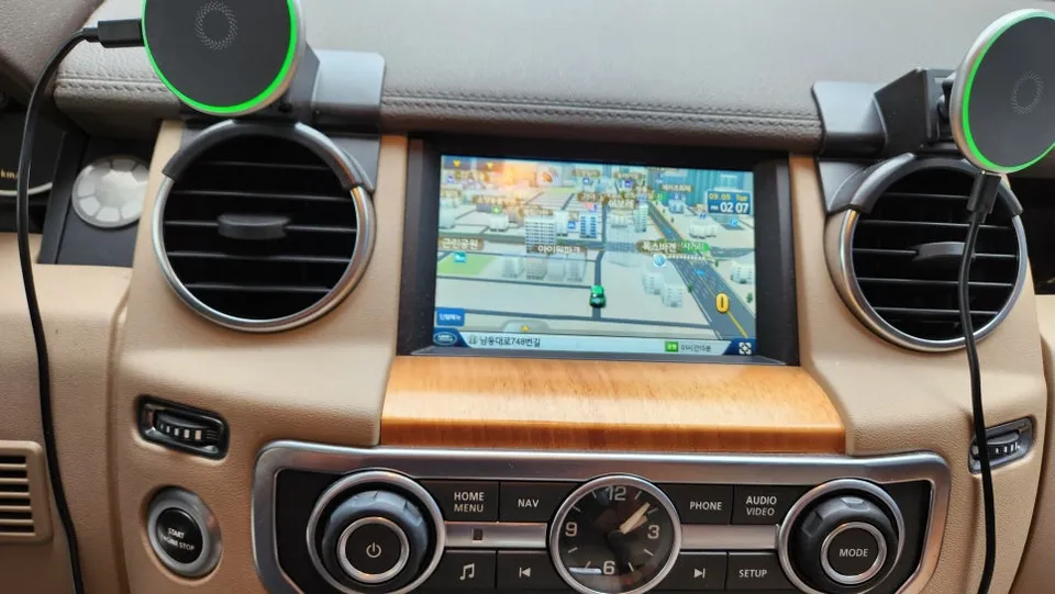 Land Rover Discovery 4 android head unit - Land Rover Discovery 4 Android Head Unit Review photo 4