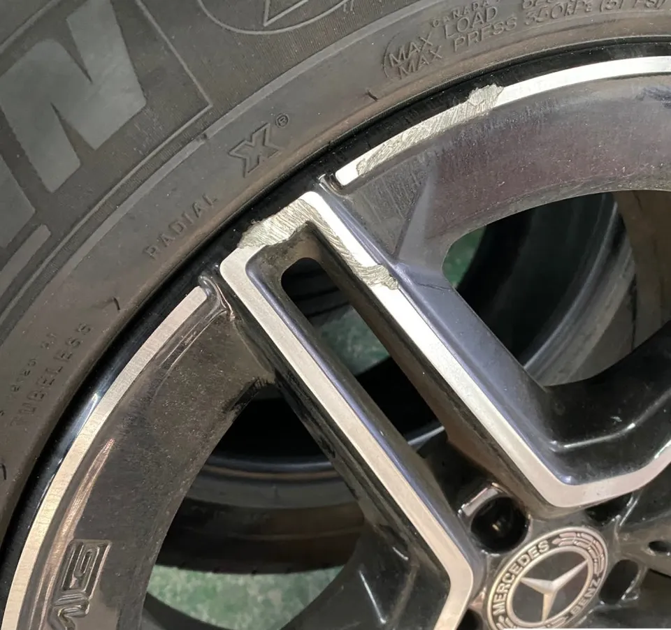Mercedes-Benz GLC300 C253 wheel repair - Mercedes-Benz GLC300 Wheel Repair Review — Deep Curb Rash Fixed photo 4