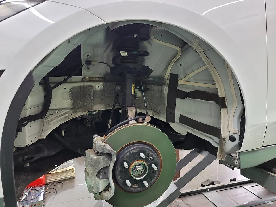 Hyundai IONIQ 6 undercoating - Hyundai IONIQ 6 Undercoating Review — Noise Reduction photo 3