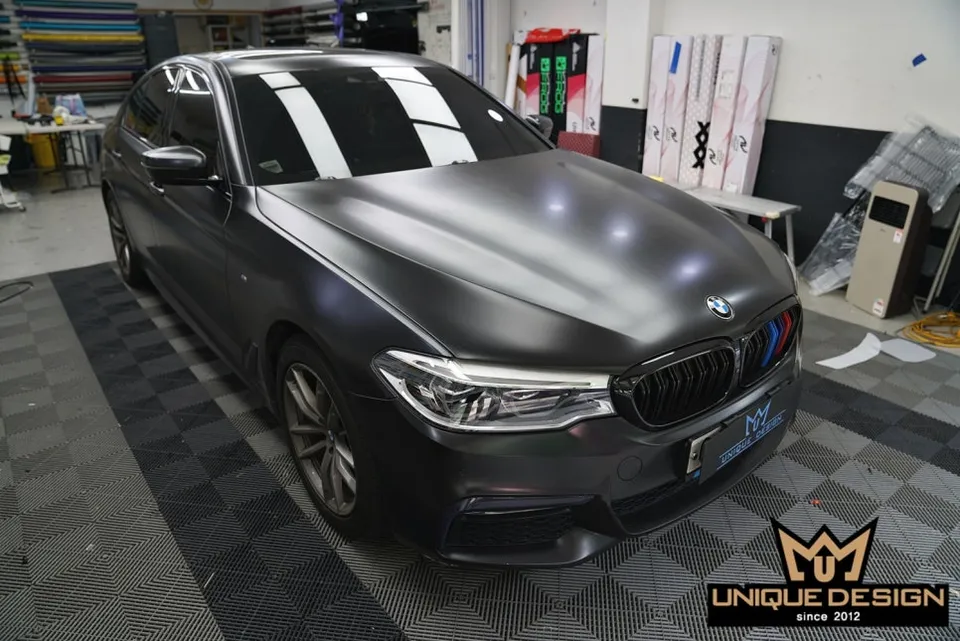 BMW 5 Series G30 vinyl wrap - BMW G30 5 Series Vinyl Wrap Removal Review photo 3
