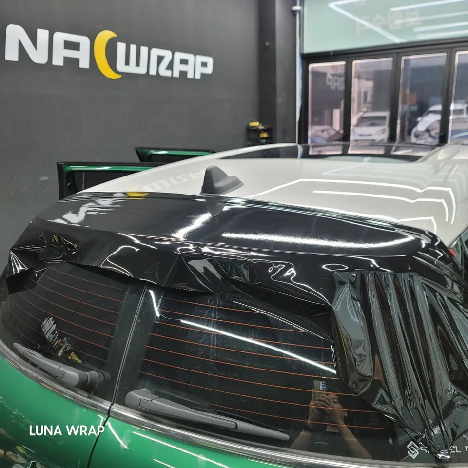MINI Clubmanのカーラッピング事例｜費用目安・仕上がり 施工写真 3-2