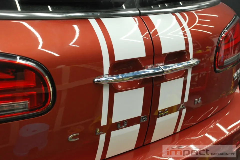 MINI Clubmanのカーラッピング事例｜バイパーライン施工 施工写真 4-2