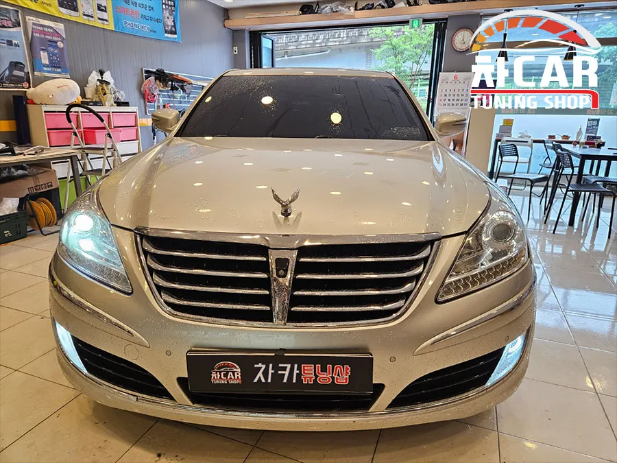 Hyundai Equus Lighting Upgrade Review: Circle Eye Repair
