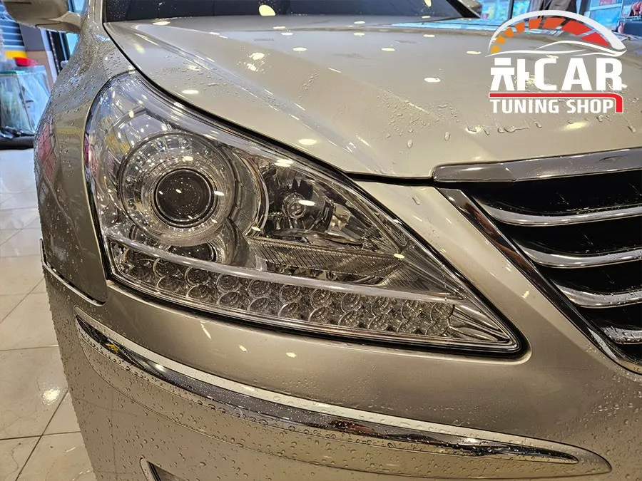 Hyundai Equus lighting upgrade - Hyundai Equus Lighting Upgrade Review: Circle Eye Repair photo 2