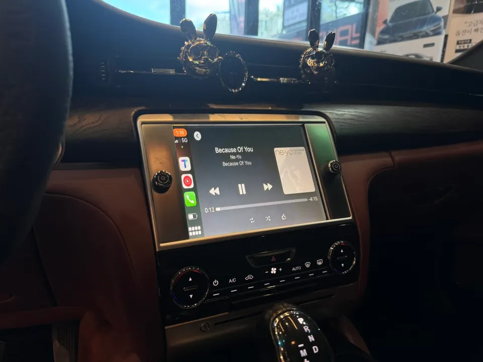 Maserati Quattroporte android head unit - Maserati Quattroporte Wireless CarPlay & Android Auto Upgrade photo 6