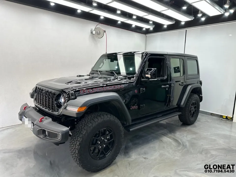 Jeep Wrangler Rubicon oem options installation result