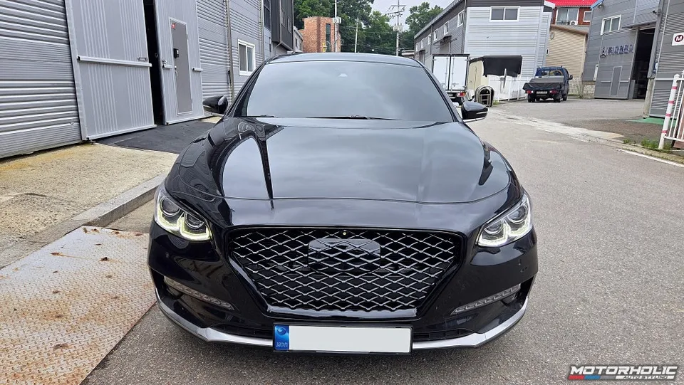 Hyundai Grandeur IG Pure Black Grill Upgrade Review photo 2
