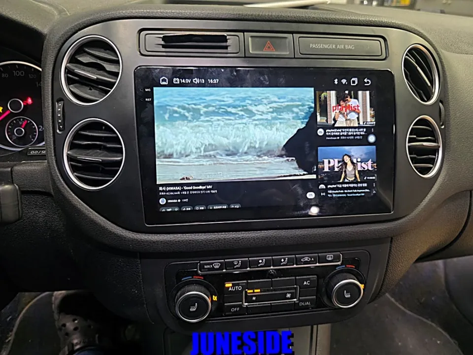 Volkswagen GolfのAndroid Auto・CarPlay取付事例 施工写真 2-2
