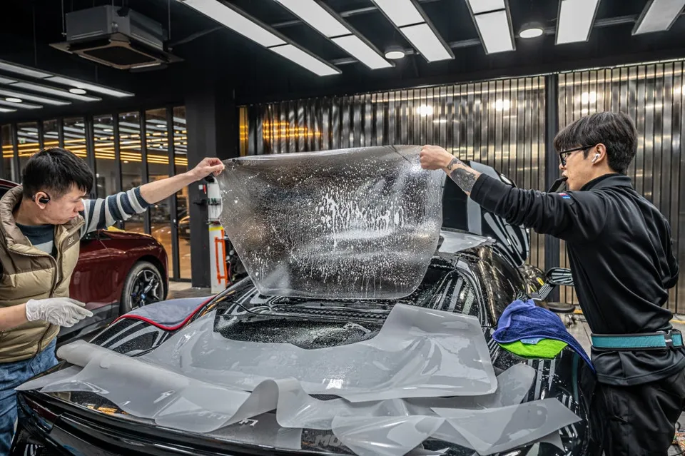 Ferrari 296 GTS PPF施工事例|傷・飛び石対策 施工写真 3-3