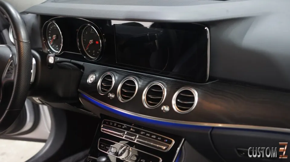 Mercedes-Benz E-Class ambient lighting - Mercedes-Benz E-Class Ambient Lighting Review — Enhanced Interior photo 4