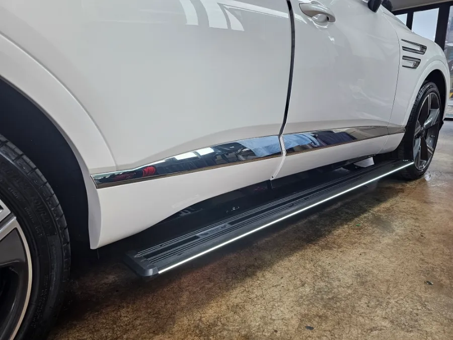 Genesis GV80 Electric Side Steps Review — Enhanced Access