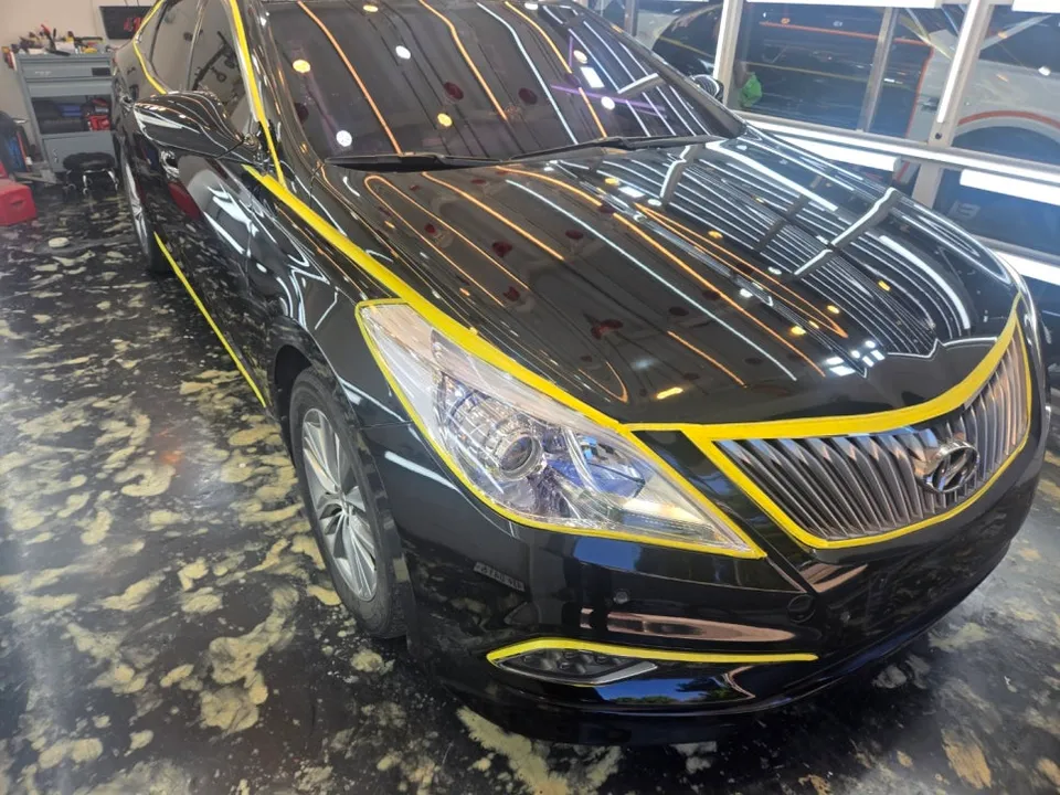 Hyundai Grandeur HGのガラスコーティング事例|費用目安・仕上がり 施工写真 3-1